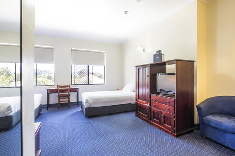 Nightcap At Atherton Hotel - Stayed 1
