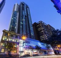 Oaks Charlotte Towers - Stays Accommodation