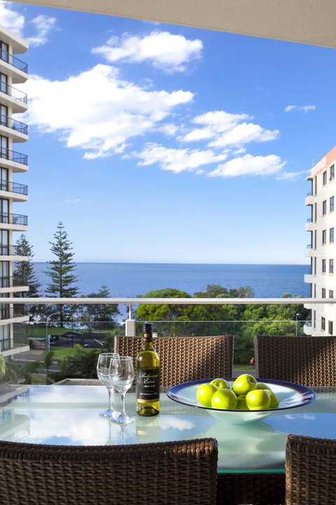 Coco Mooloolaba - Stays Accommodation 26