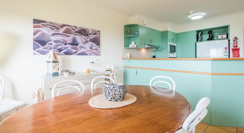 Currumbin Sands On The Beach - Stayed 18