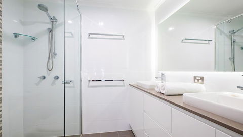 Currumbin Sands On The Beach - Stayed 25