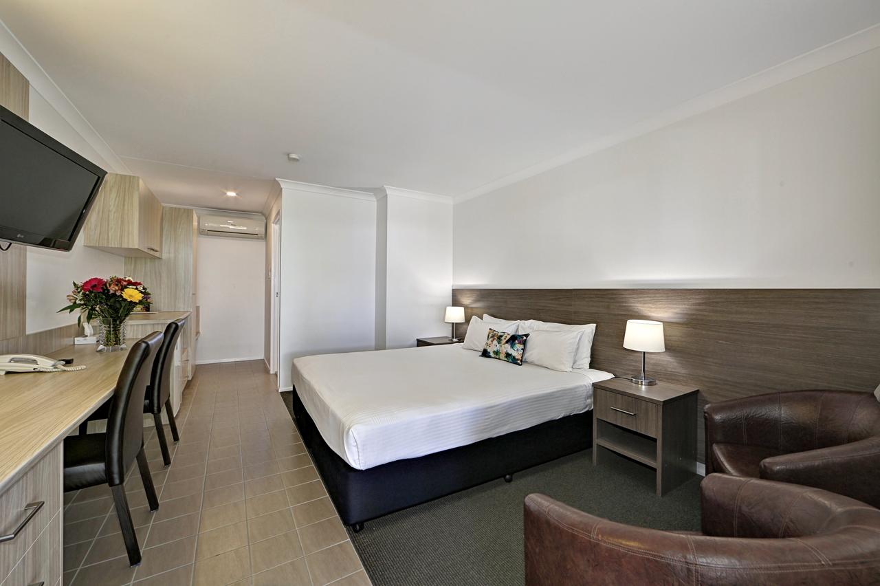 Humphery QLD Stayed