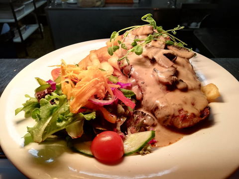 Burke & Wills Motor Inn - Stayed 14