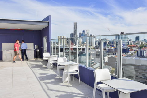 Belise Apartments - Stays Accommodation 10