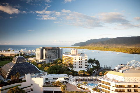 Pullman Cairns International - Stayed 24
