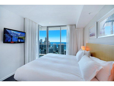 H Star Residences-- Paradise Stayz - Stayed 9