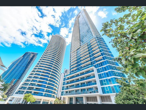 H Star Residences-- Paradise Stayz - Stayed 20