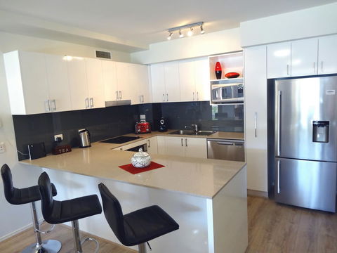 Waterfront Resort Villa With Buggy - Stayed 5