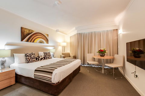 Central Cosmo Apartment Hotel - Stayed 19