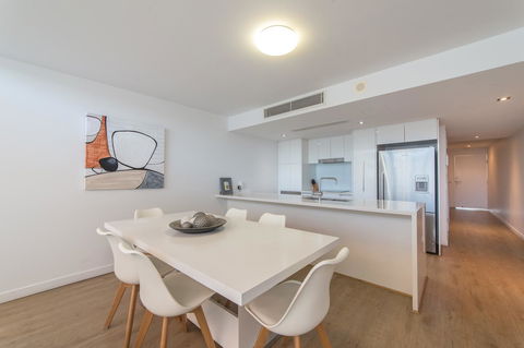 Echelon Apartments Yeppoon - Stayed 17