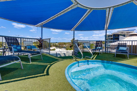 Beach Club Resort Mooloolaba - Stayed 3