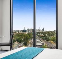 Essence Suites Taringa - Stays Accommodation