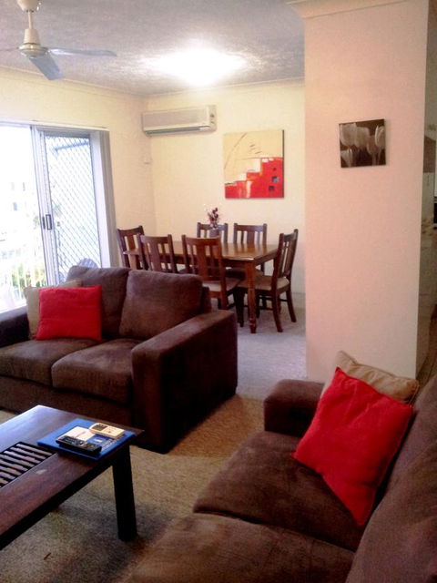 Champelli Palms Apartments - Stayed 15