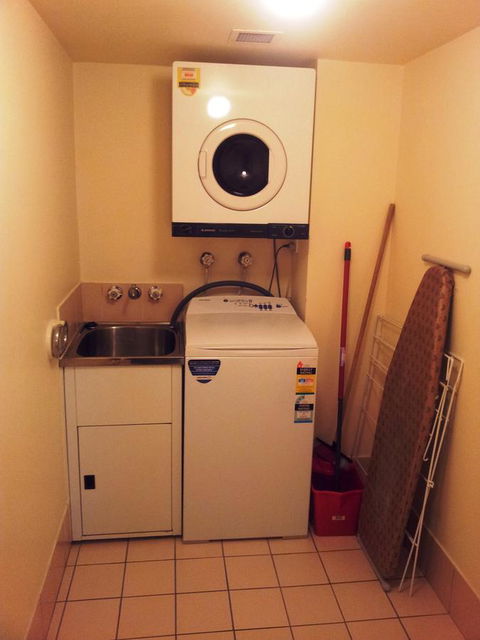 Champelli Palms Apartments - Stayed 17