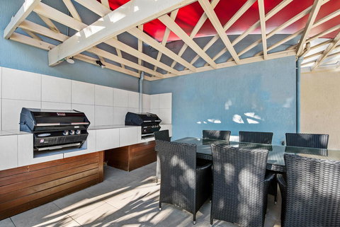 Sailport Mooloolaba Apartments - Stayed 8