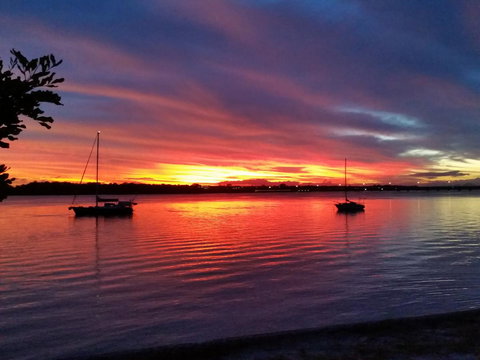 On The Bay Apartments - Stayed 11