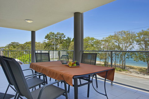 On The Bay Apartments - Stayed 7