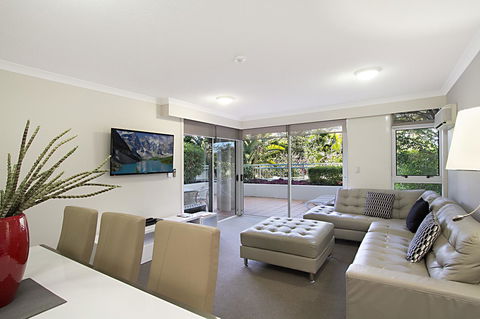 ULTIQA Burleigh Mediterranean Resort - Stayed 14