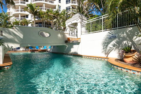 ULTIQA Burleigh Mediterranean Resort - Stayed 12