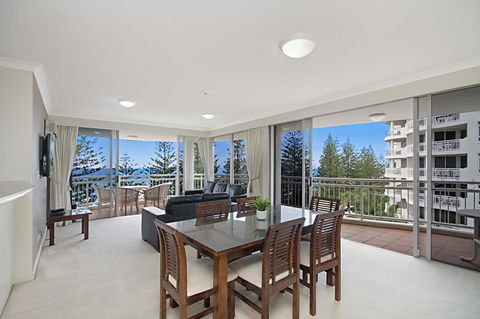 ULTIQA Burleigh Mediterranean Resort - Stayed 4