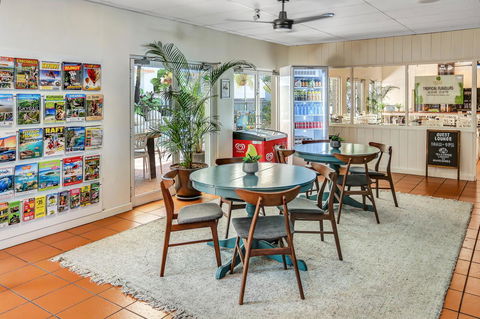 Coral Tree Inn - Stayed 16