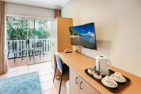 Coral Tree Inn - Stayed 12