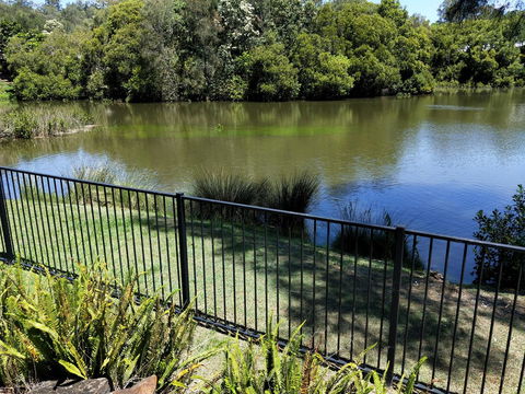 Waterfront Theme Park Getaway - Stayed 22