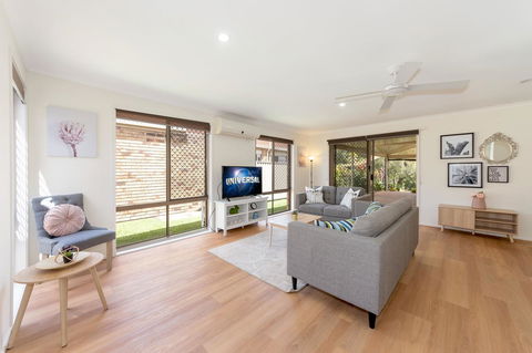 Waterfront Theme Park Getaway - Stayed 2