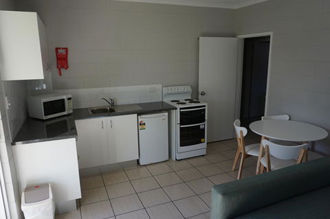 YAL Cairns - A Motel That Makes A Difference - Stayed 26