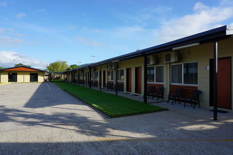 YAL Cairns - A Motel That Makes A Difference - Stayed 39