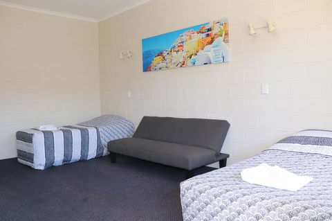 YAL Cairns - A Motel That Makes A Difference - Stayed 23
