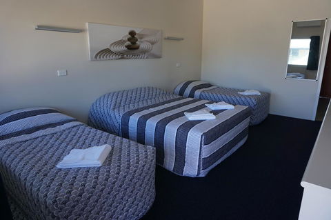 YAL Cairns - A Motel That Makes A Difference - Stayed 17