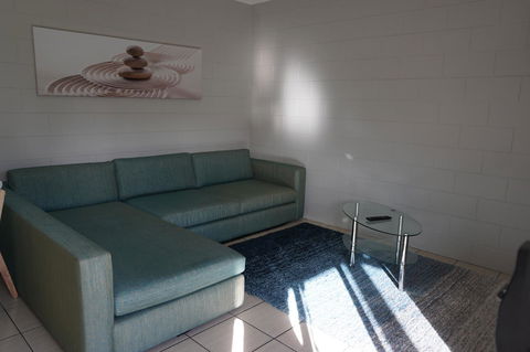 YAL Cairns - A Motel That Makes A Difference - Stayed 22