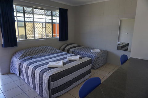 YAL Cairns - A Motel That Makes A Difference - Stayed 30