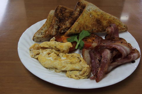 Novena Palms Motel - Stayed 29