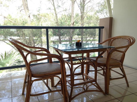 Novena Palms Motel - Stayed 18