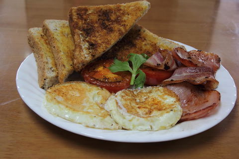 Novena Palms Motel - Stayed 31