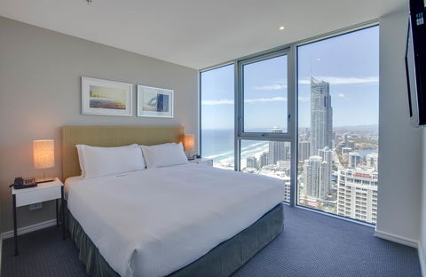 Hilton Surfers Paradise Residences - Stayed 8