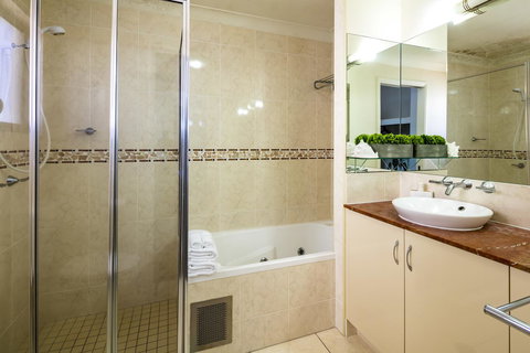 Jack And Newell Holiday Apartments - Stays Accommodation 37