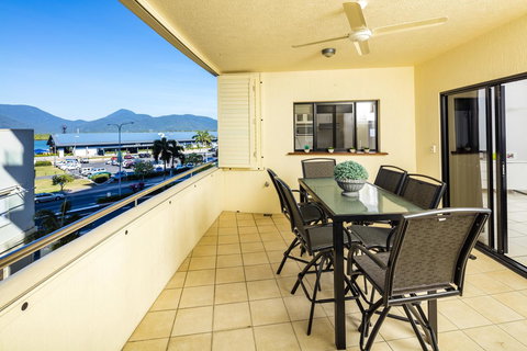 Jack And Newell Holiday Apartments - Stays Accommodation 20