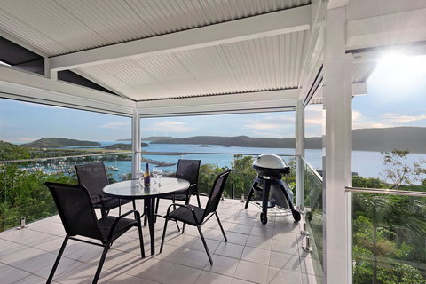 Oasis Apartments On Hamilton Island By HIHA - Stayed 31
