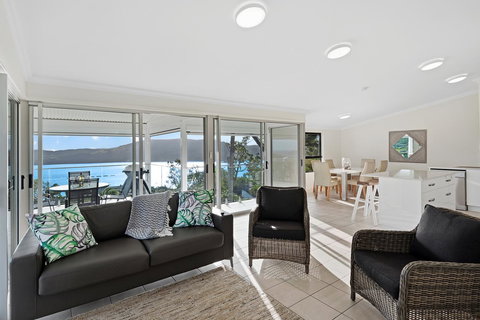 Oasis Apartments On Hamilton Island By HIHA - Stayed 34