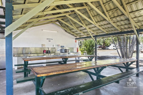 Tasman Holiday Parks - Airlie Beach - Stayed 11