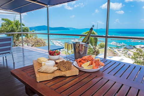 Nautilus On The Hill - Airlie Beach - Stays Accommodation 10