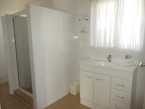 Riviera On Ruthven - Stays Accommodation 21