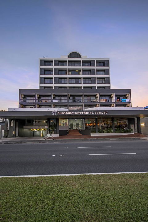 Sunshine Tower Hotel - Stayed 11