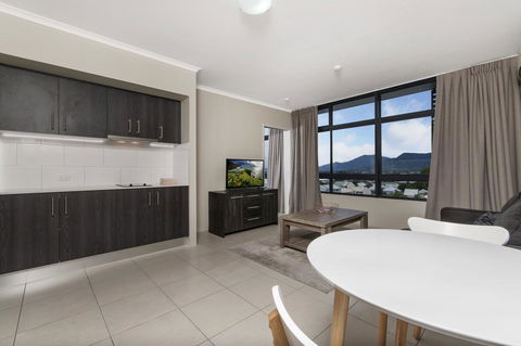 Sunshine Tower Hotel - Stayed 20