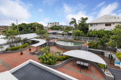 Sunshine Tower Hotel - Stayed 17