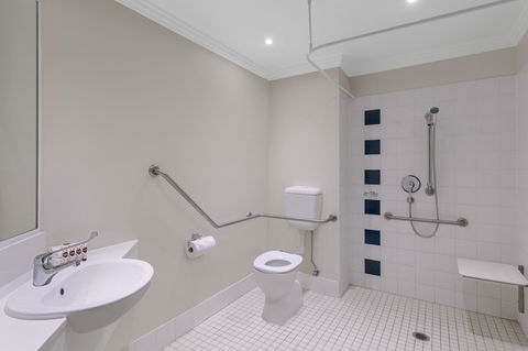 Mercure Brisbane Garden City - Stayed 28