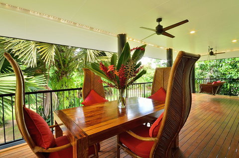 Misty Mountains Rainforest Retreat - Stays Accommodation 19
